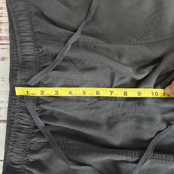 Industry Republic Women Jogger Cargo Pants Lg Black Drawstring Stretch Waist NWT - Picture 8 of 10